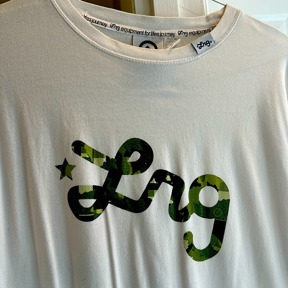 LRG size XL Camo Tshirt